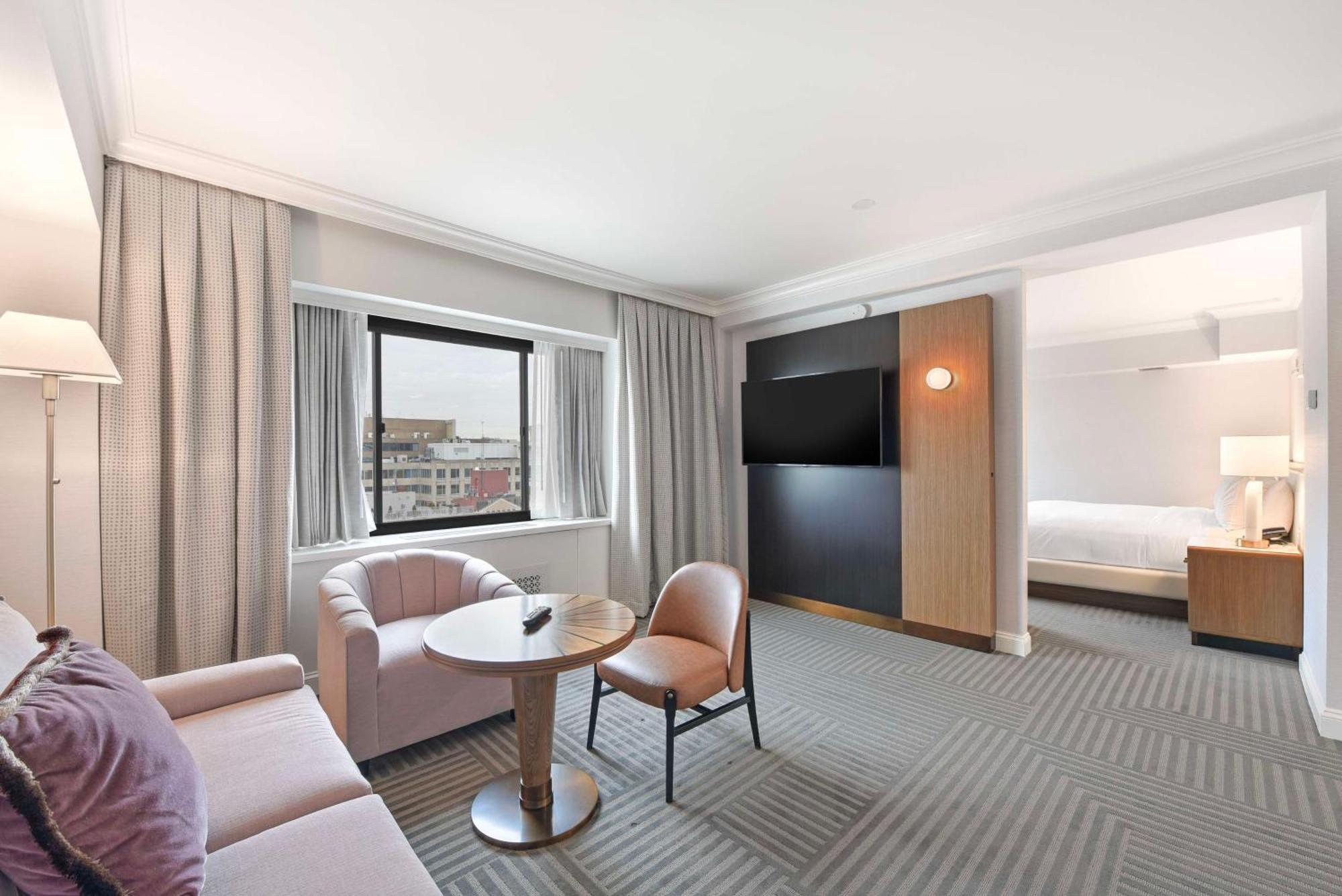 Capital Hilton Hotel Washington Exterior photo